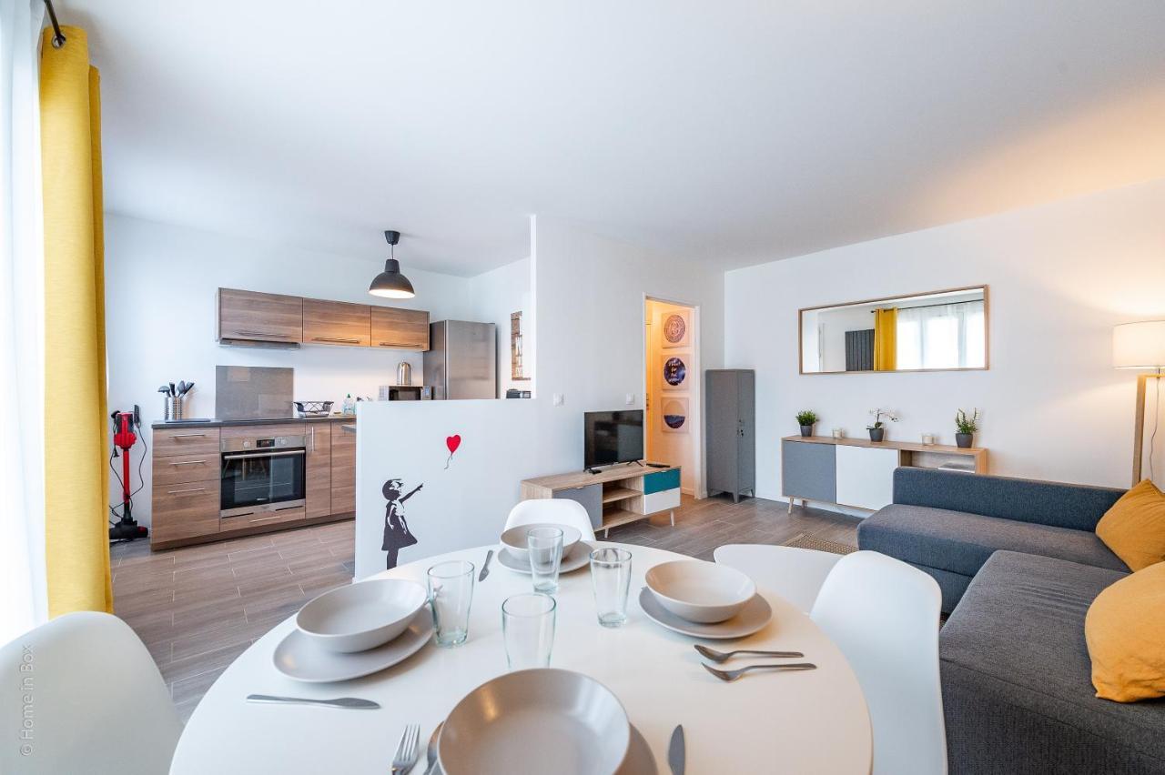 Magnifique Appartement Proche Gare - 8Min Disney Bussy-Saint-Georges Exterior foto